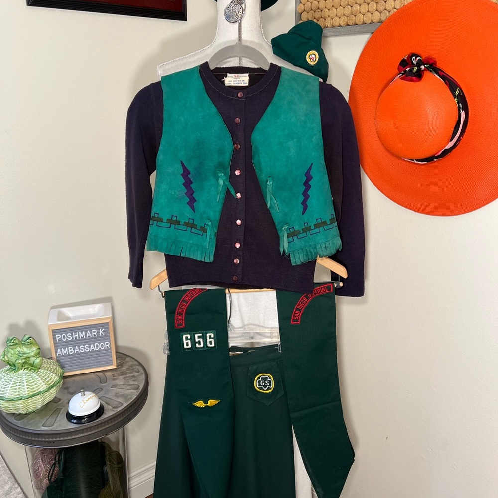 Vintage Girl Scout Uniform Set w/Hats; Skirt; Sashes; Lng/Slve Cardigan & Vest